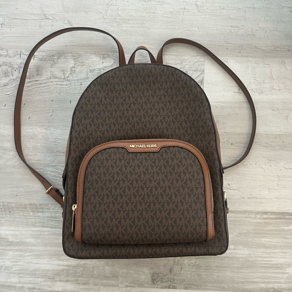 Michael Kors Jaycee Backpack
